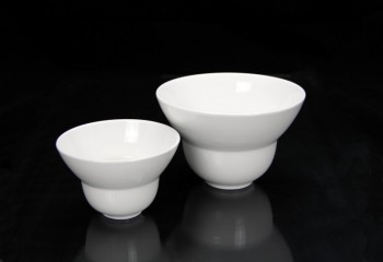 H.P Ivory/ 6