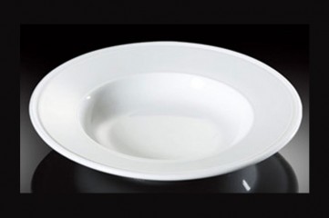 H.P Ivory/ Soup Plate 23cm
