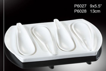 Platter with Spoon 9x5.5