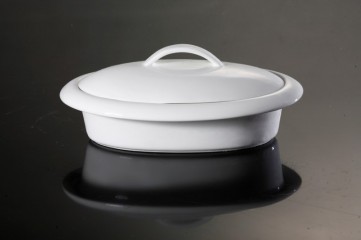 Oval Bowl with Cover 8