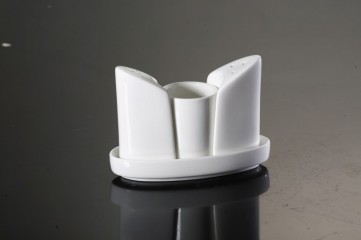 Condiment SET 4PCs  (Plat&Salt&Pepper&Tooth Pick)